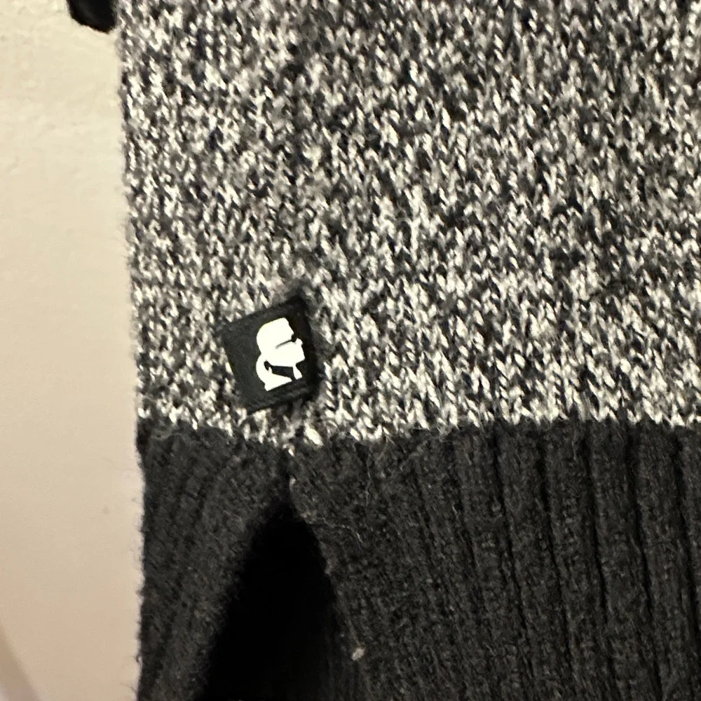 Karl Lagerfeld Black and White Graphic Crewneck Sweater - Preloved
